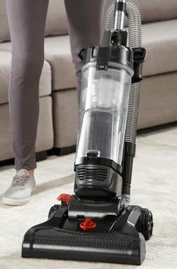 Upright-Vacuum-cleaner